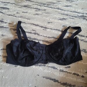 SOMA 38 DD underwire lacy BRA
